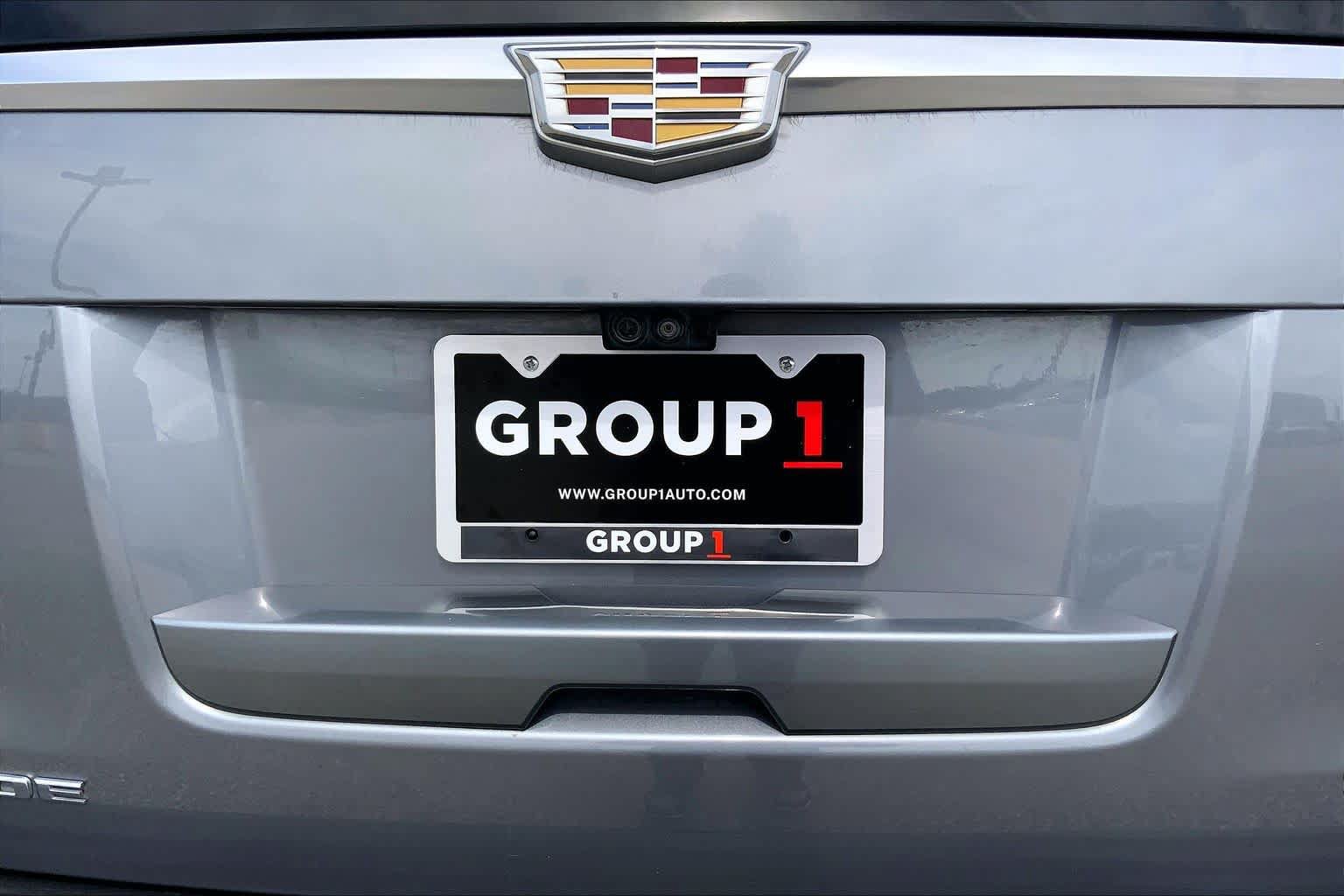 Used 2018 Cadillac Escalade Luxury w/ LPO, Radiant Package RWD image 10