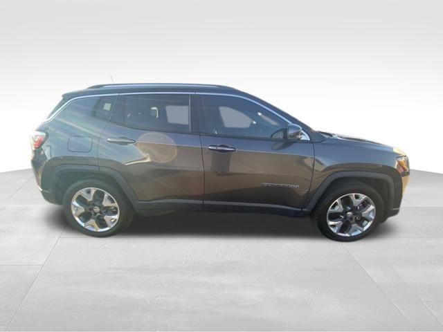 Used 2019 Jeep Compass Limited w/ Safety & Security Group FWD image 19
