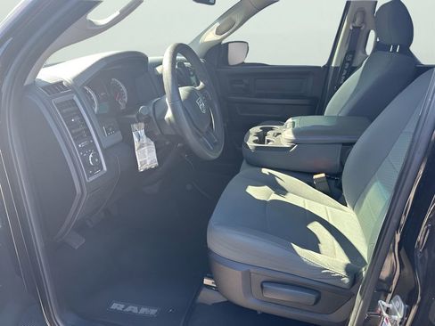 Used 2016 RAM 1500 Express w/ Black Ram 1500 Express Group image 5