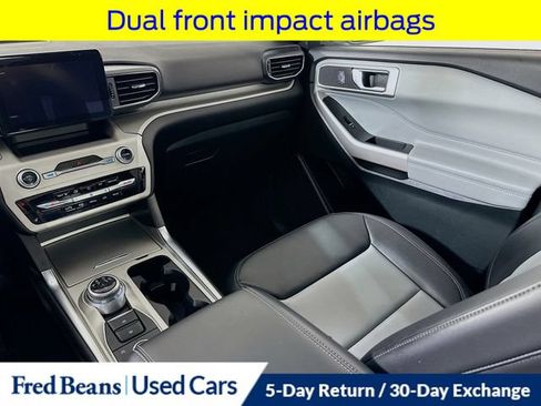 Used 2024 Ford Explorer XLT w/ Equipment Group 202A AWD/4WD image 30