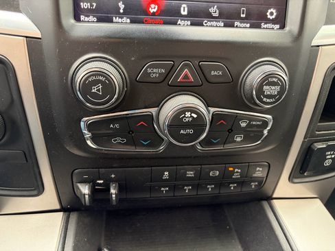 Used 2018 RAM 2500 Big Horn image 30