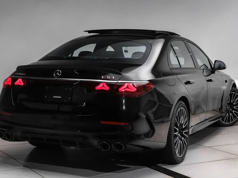 New 2026 Mercedes-Benz E 53 AMG e 4MATIC Sedan image 19
