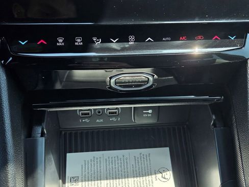 New 2026 Jeep Grand Cherokee L Limited AWD/4WD image 21