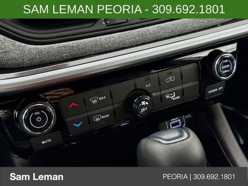 New 2026 Jeep Compass Latitude image 15