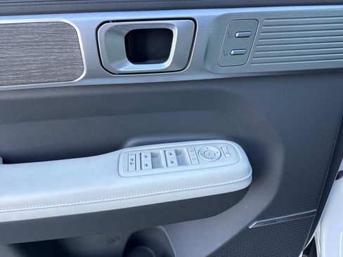 Certified 2025 Hyundai Santa Fe Calligraphy image 22