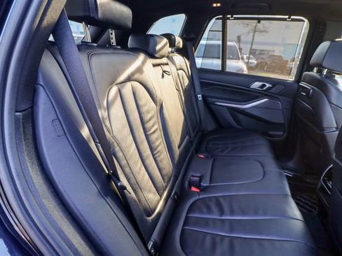 Used 2020 BMW X5 M50i w/ Dynamic Handling Package image 52