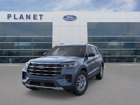 New 2026 Ford Explorer Active image 2