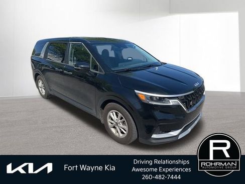 Used 2024 Kia Carnival LX FWD image 9