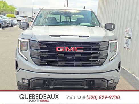 Used 2025 GMC Sierra 1500 Elevation w/ Elevation Premium Package AWD/4WD image 2