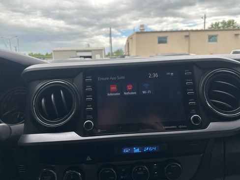 Used 2022 Toyota Tacoma TRD Sport w/ Black Out Package (TMS) AWD/4WD image 51