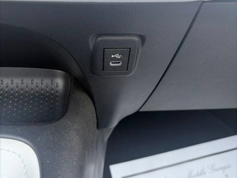 Used 2023 Toyota Corolla SE FWD image 25