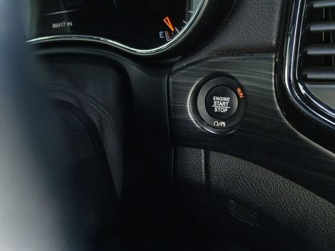 Used 2021 Jeep Grand Cherokee Altitude image 27