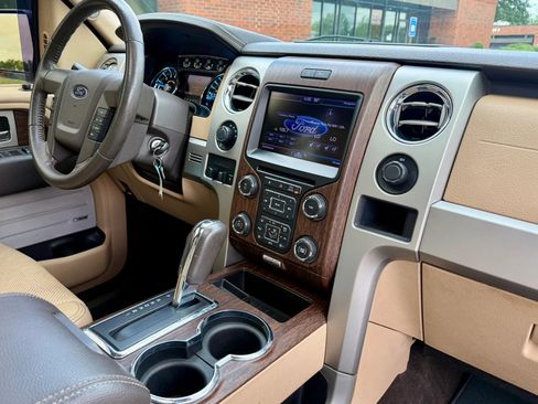 Used 2013 Ford F150 Lariat w/ Luxury Equipment Group AWD/4WD image 19