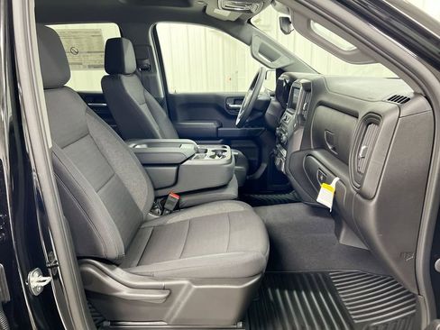 Used 2023 Chevrolet Silverado 1500 Custom w/ 2.7L Blackout Package AWD/4WD image 21