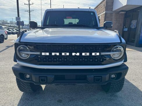 Used 2023 Ford Bronco Wildtrak image 9
