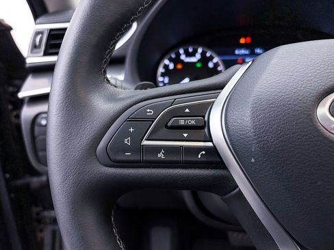 Used 2025 INFINITI QX50 Luxe image 31