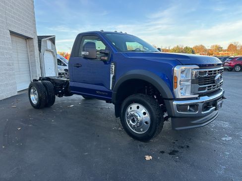 New 2026 Ford F550 4x4 Regular Cab Super Duty w/ XLT Value Package image 15