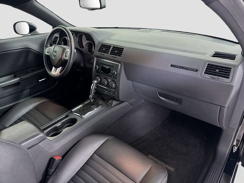 Used 2012 Dodge Challenger R/T RWD image 24