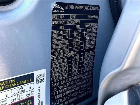 Used 2019 Jaguar F-PACE S image 31