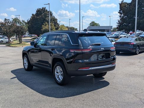 New 2025 Jeep Grand Cherokee Laredo X w/ Trailer Tow Package image 7