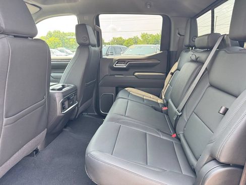 New 2026 GMC Sierra 1500 SLT w/ SLT Premium Plus Package AWD/4WD image 19