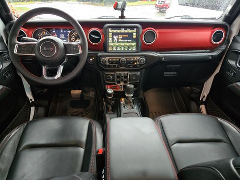 Used 2023 Jeep Gladiator Rubicon w/ LED Lighting Group AWD/4WD image 10