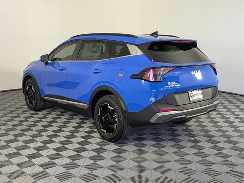 New 2026 Kia Sportage EX image 5