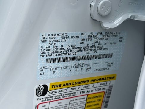 New 2025 Ford Expedition Max Platinum w/ Stealth Performance Package image 36