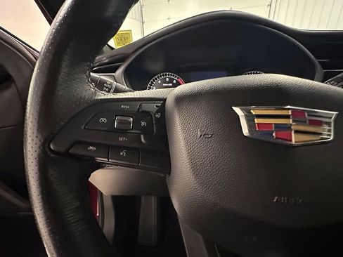 Used 2019 Cadillac XT4 Sport w/ Cold Weather Package AWD/4WD image 37