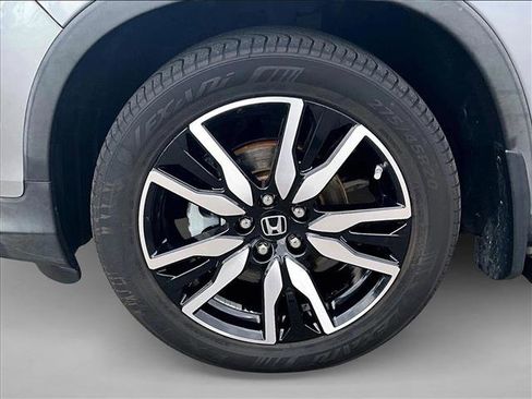 Used 2019 Honda Pilot Touring image 10