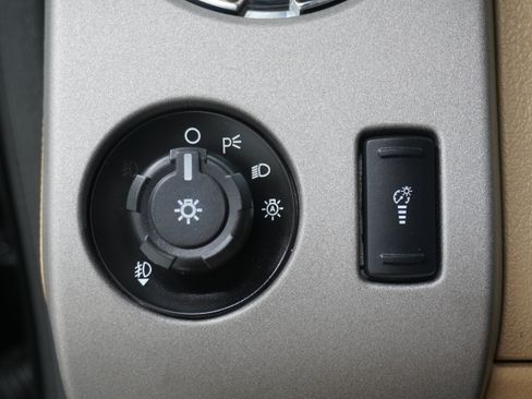 Used 2013 Ford F250 Lariat w/ Lariat Ultimate Pkg AWD/4WD image 28