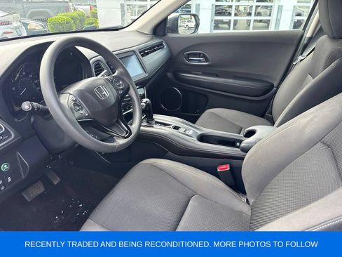 Used 2022 Honda HR-V EX image 6