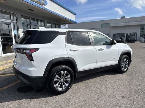 Certified 2025 Chevrolet Equinox LT image 8