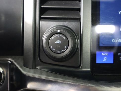 Used 2024 Ford F150 Lariat AWD/4WD image 54
