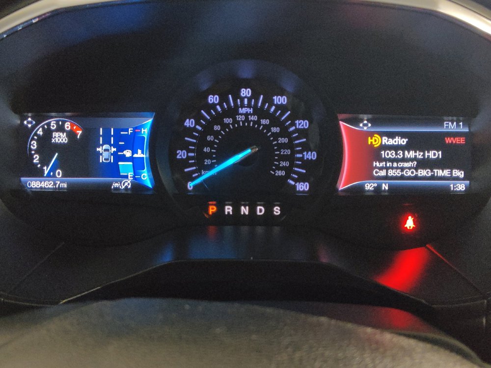 Used 2019 Ford Edge Titanium AWD/4WD image 23