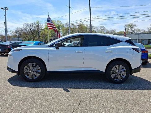Certified 2025 Nissan Murano SL w/ Cargo Package AWD/4WD image 5