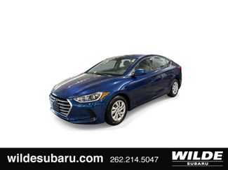 Used 2017 Hyundai Elantra SE video 1