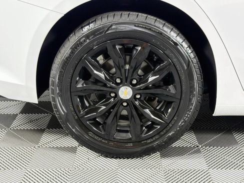 Used 2023 Chevrolet Malibu LT FWD image 30