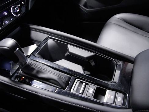 Certified 2025 Honda Accord Touring image 29