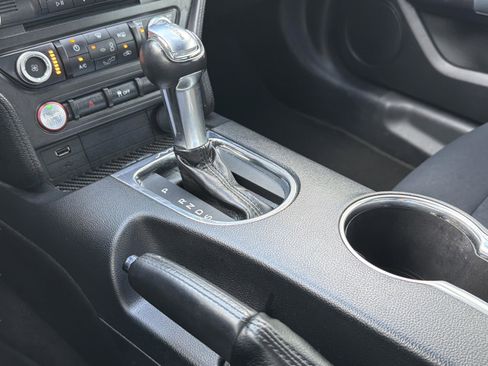 Used 2018 Ford Mustang GT image 31