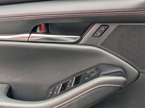 Used 2024 MAZDA MAZDA3 s image 14