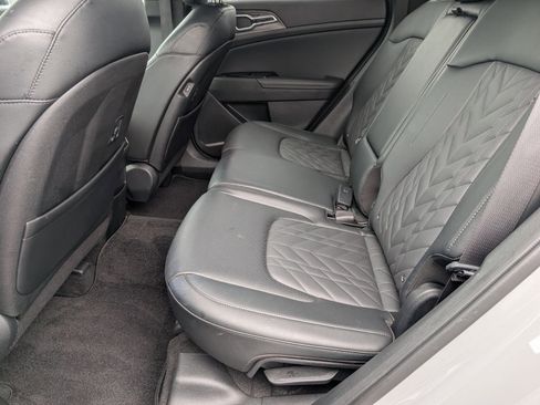Used 2024 Kia Sportage X-Line w/ X-Line Premium Package AWD/4WD image 31