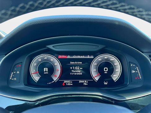 Used 2025 Audi Q7 3.0T Premium Plus image 29