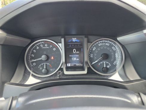 Certified 2023 Toyota Tacoma SR5 image 31