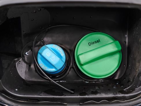 Used 2024 GMC Sierra 3500 Denali image 43