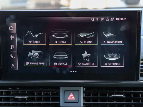 Used 2021 Audi A4 2.0T allroad Premium Plus w/ Premium Plus Package image 17