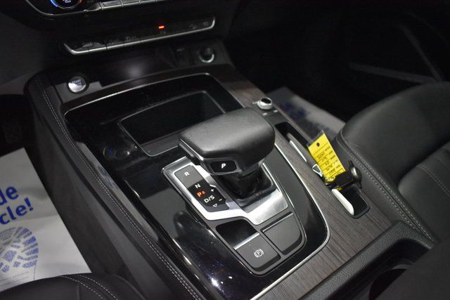 Used 2023 Audi Q5 2.0T Premium Plus w/ Premium Plus Package AWD/4WD image 14