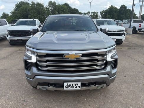 New 2026 Chevrolet Silverado 1500 High Country AWD/4WD image 9