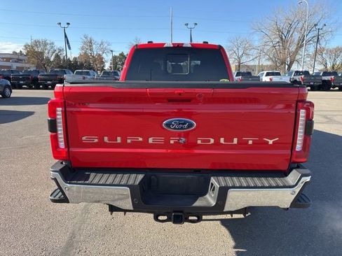 Used 2025 Ford F350 Lariat w/ Lariat Ultimate Package AWD/4WD image 9