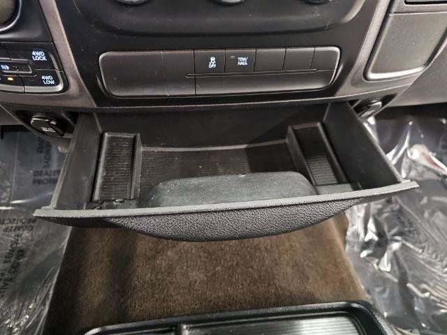Used 2014 RAM 1500 Express AWD/4WD image 22